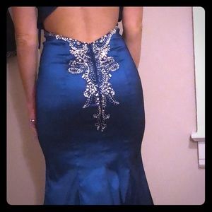 Gorgeous green dress brand new sz small